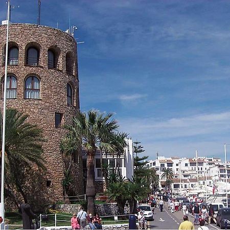 Banus Boutique Muelle Del Ribera Marbella Exterior photo