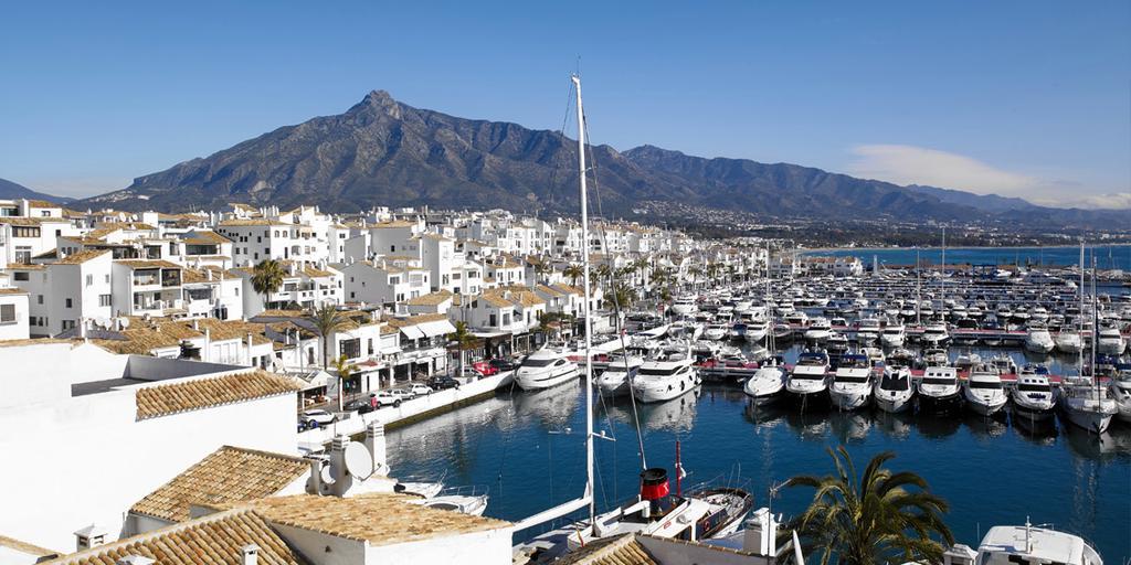 Banus Boutique Muelle Del Ribera Marbella Exterior photo